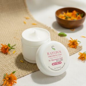Skin cream with calendula extract